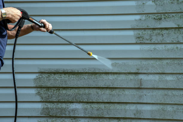 Best Parking Lot and Garage Cleaning  in Le Mars, IA